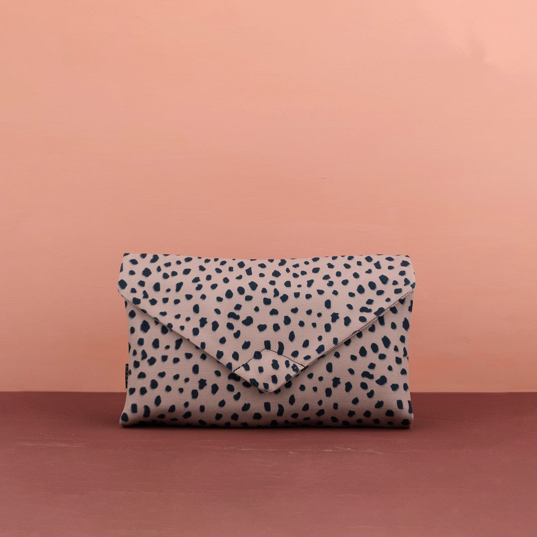 Windeltasche Mini-Me Big animal dots