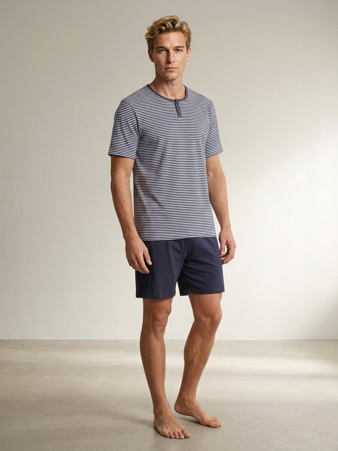 navy Otto / Web