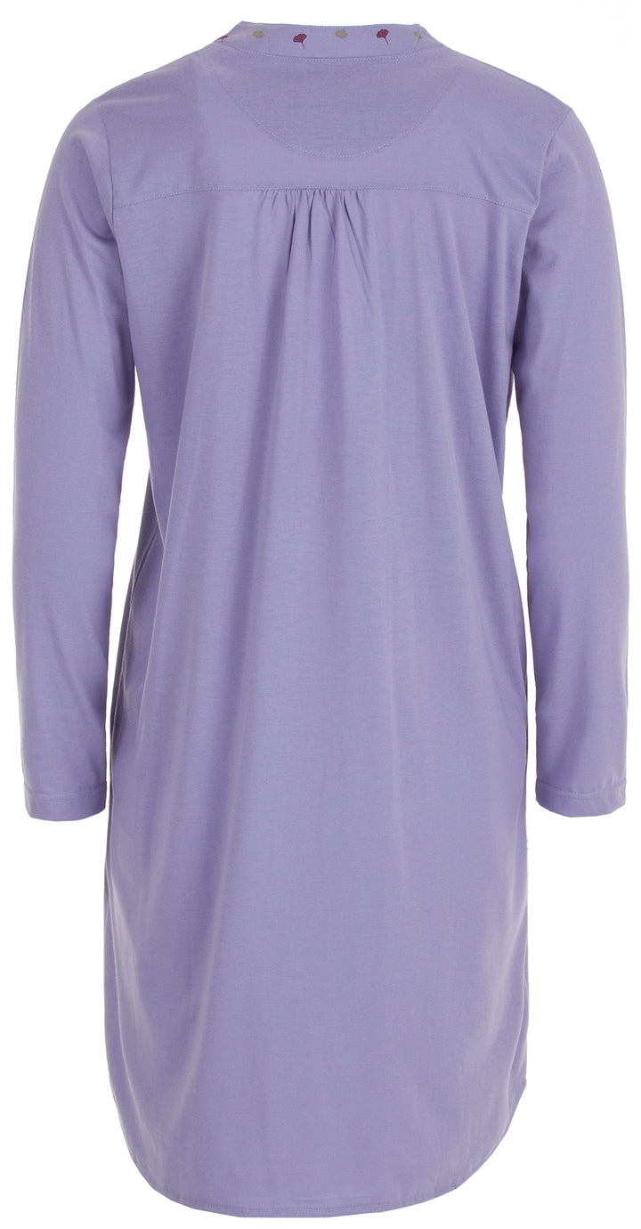 Long-sleeved nightgown - heart lapel collar