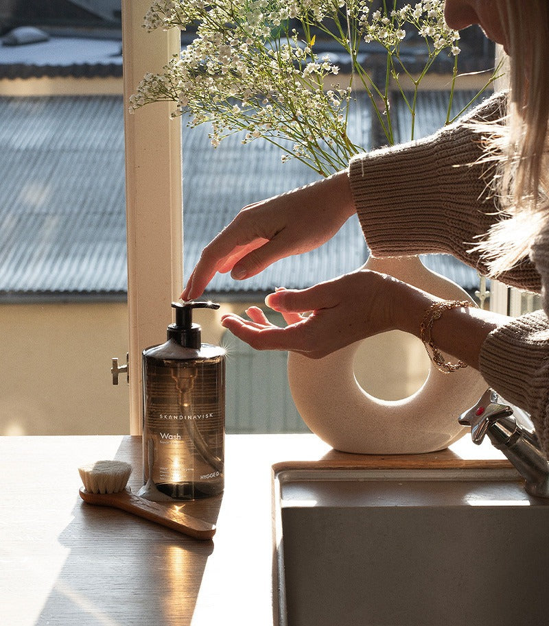 SKANDINAVISK HYGGE Wash 500ml – Veganes Duschgel Zimt &amp; Tee