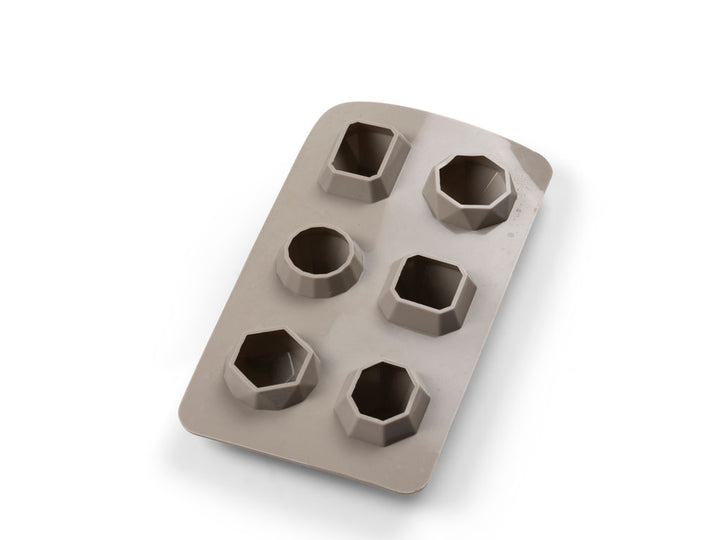 Ice cube mold 6 small molds