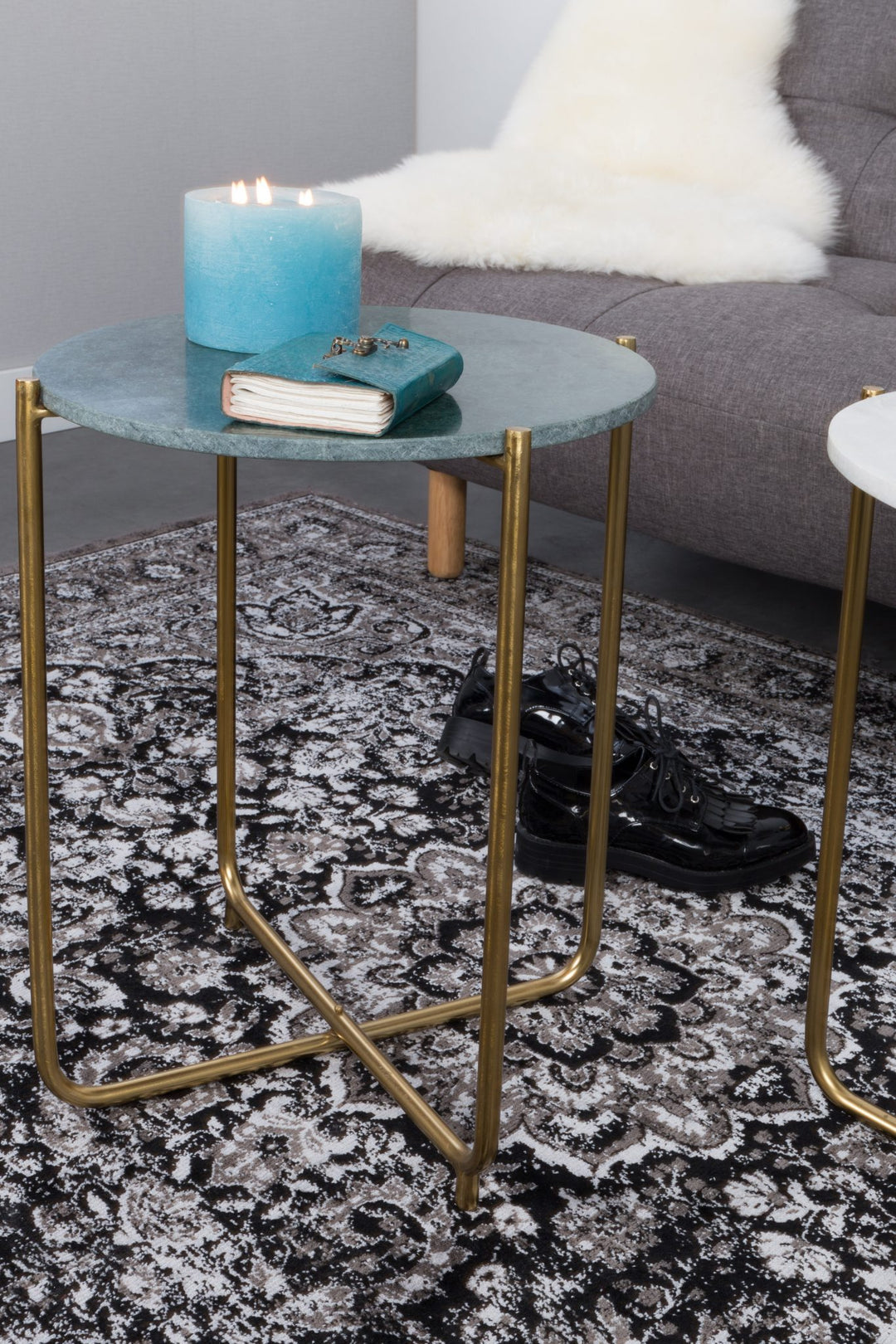Timpa side table