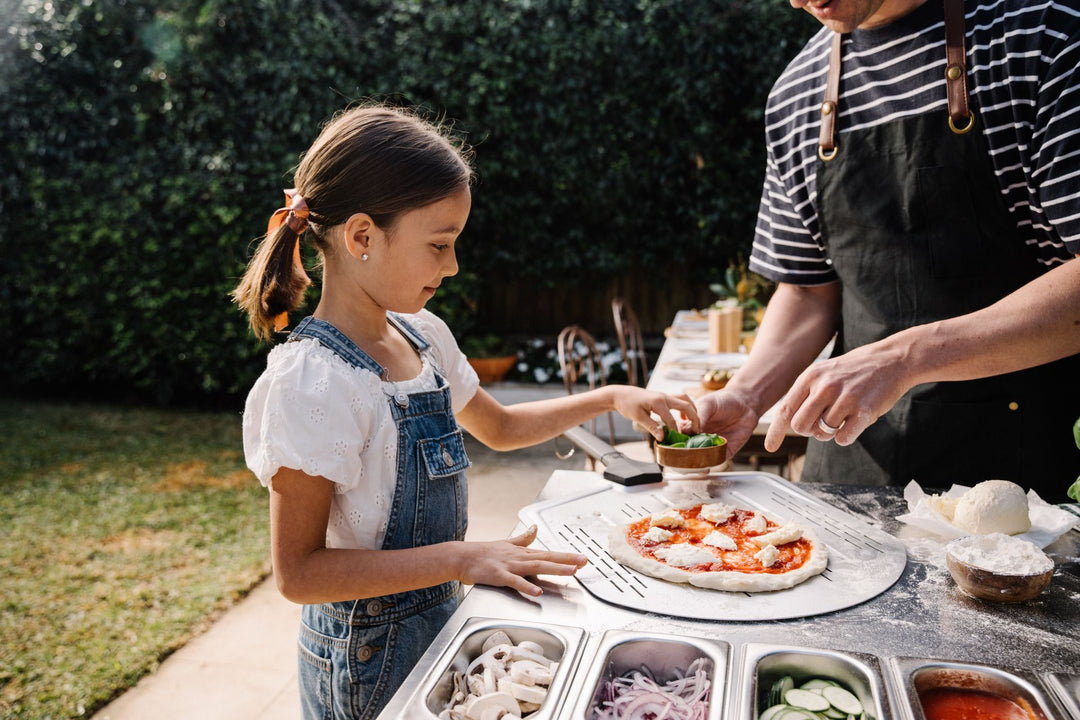 Everdure Pizza Station