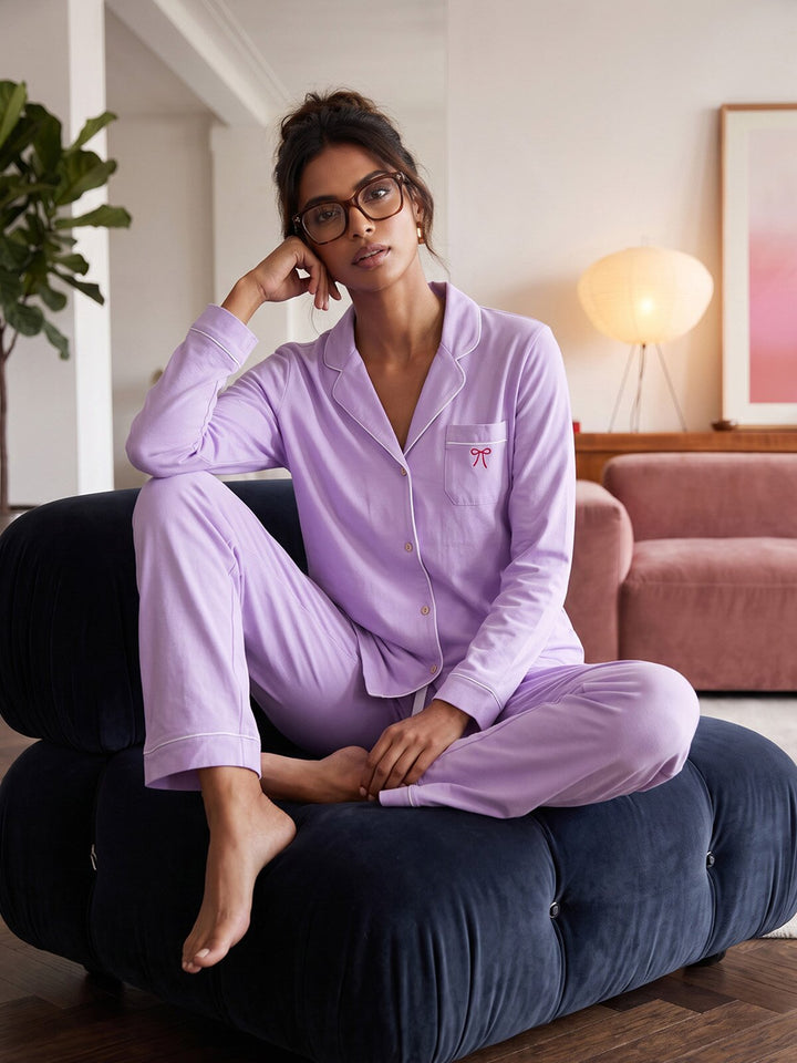 Pyjama Set - Ruby mit Kragen Knopfleiste und Stickerei