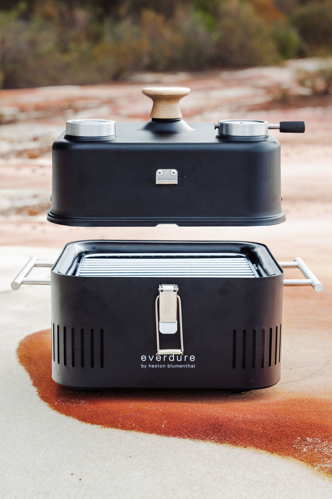 CUBE 360 Portable Charcoal Grill