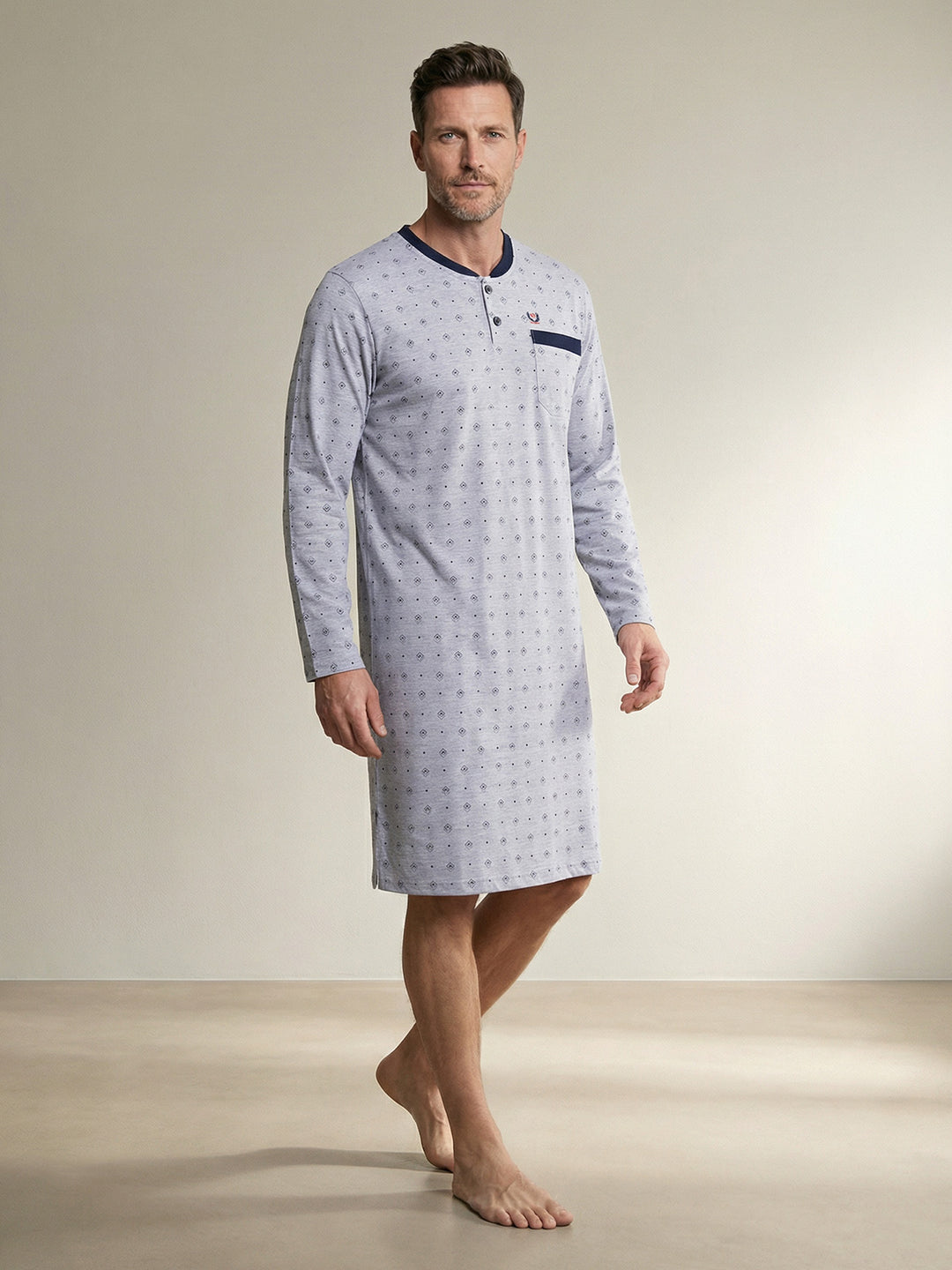 hellgrau mit navy Kragen Otto/ Web