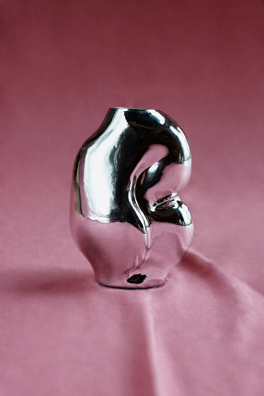 Gleam Glasvase Klein Chrom – organische Design-Vase 900 ml