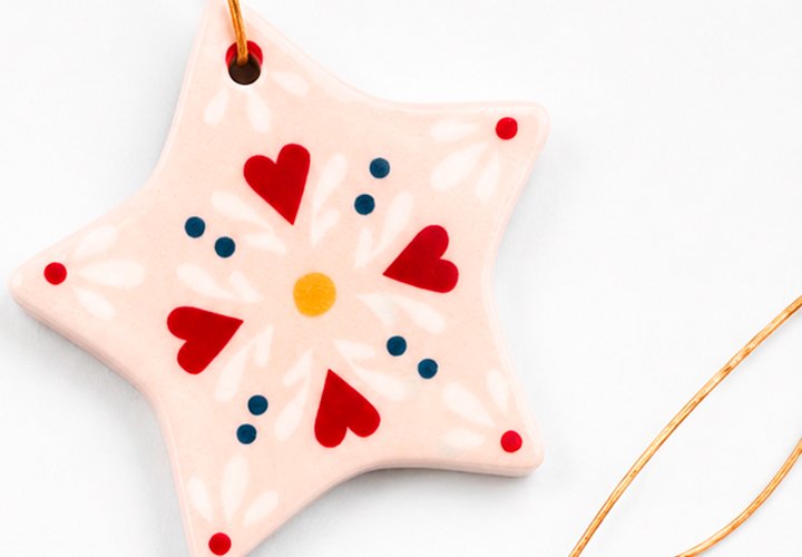 scandi Anhänger Weihnachten aus Keramik Stern rosa