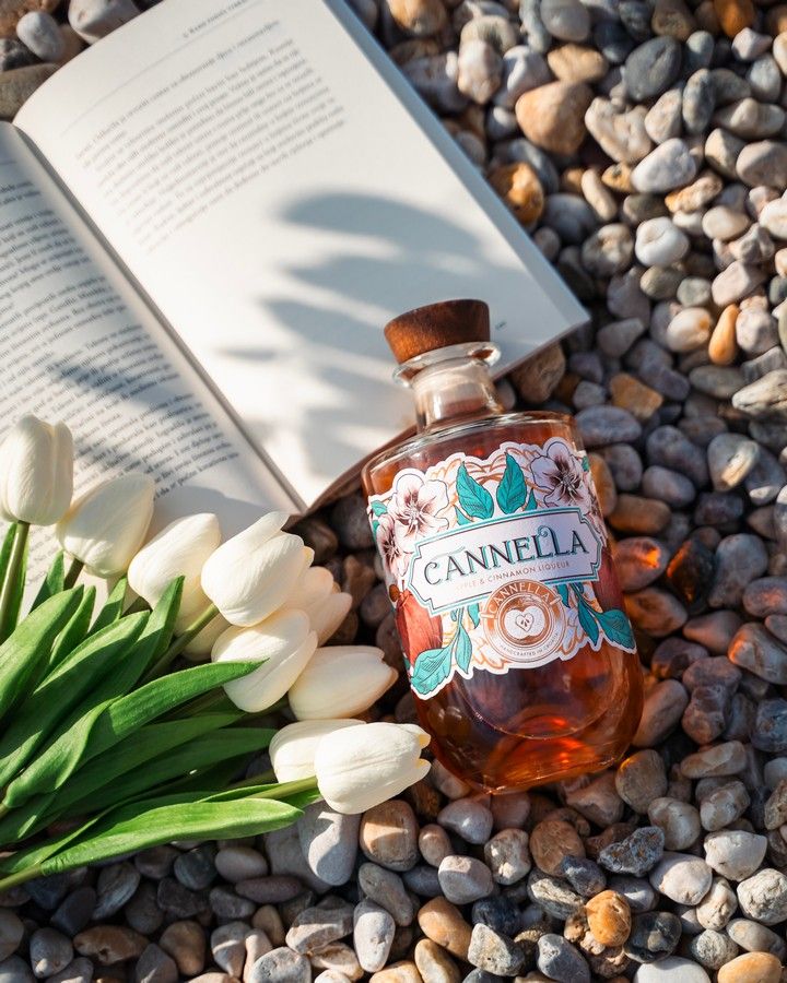 Cannella Apple &amp; Cinnamon Liqueur – Apfel-Zimt-Likör