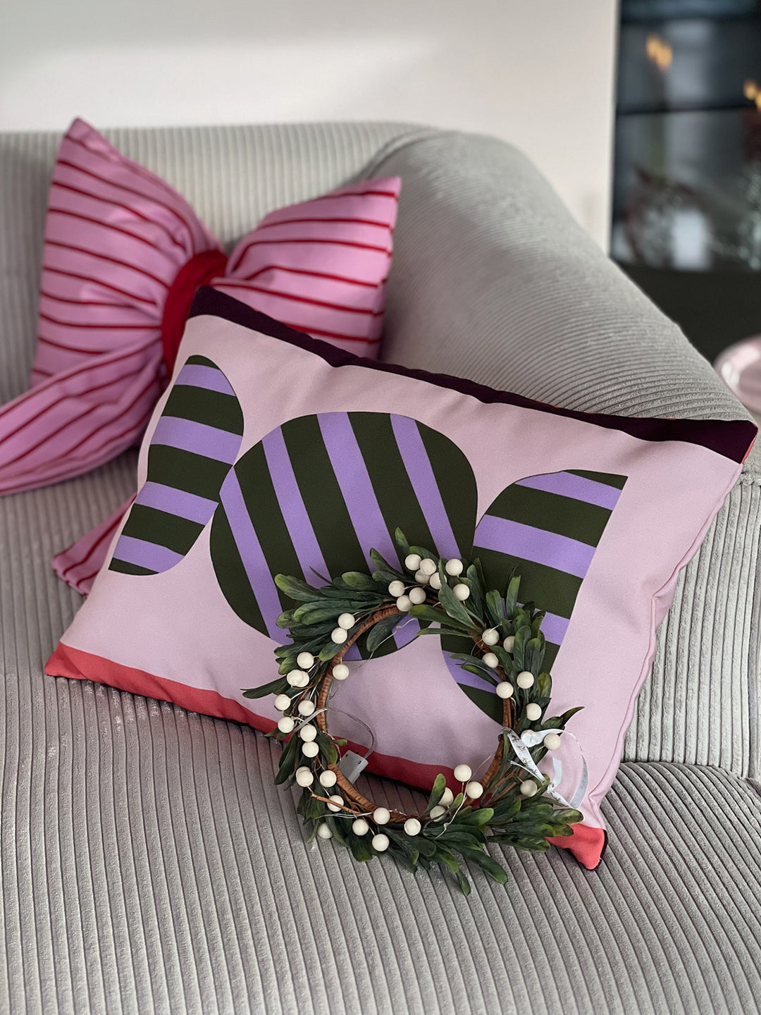 Weihnachtlicher Kissenbezug- Bonbon rosa mit grün/ lila