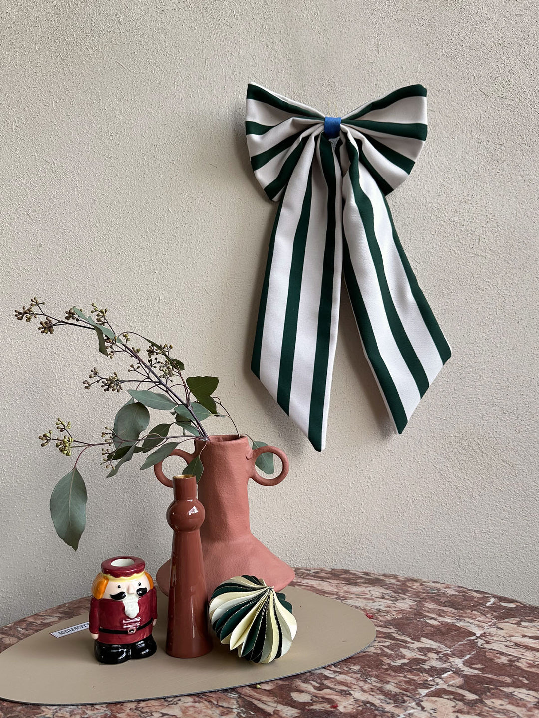 Weihnachtsschmuck Schleife creme/tannengrün breit gestreift