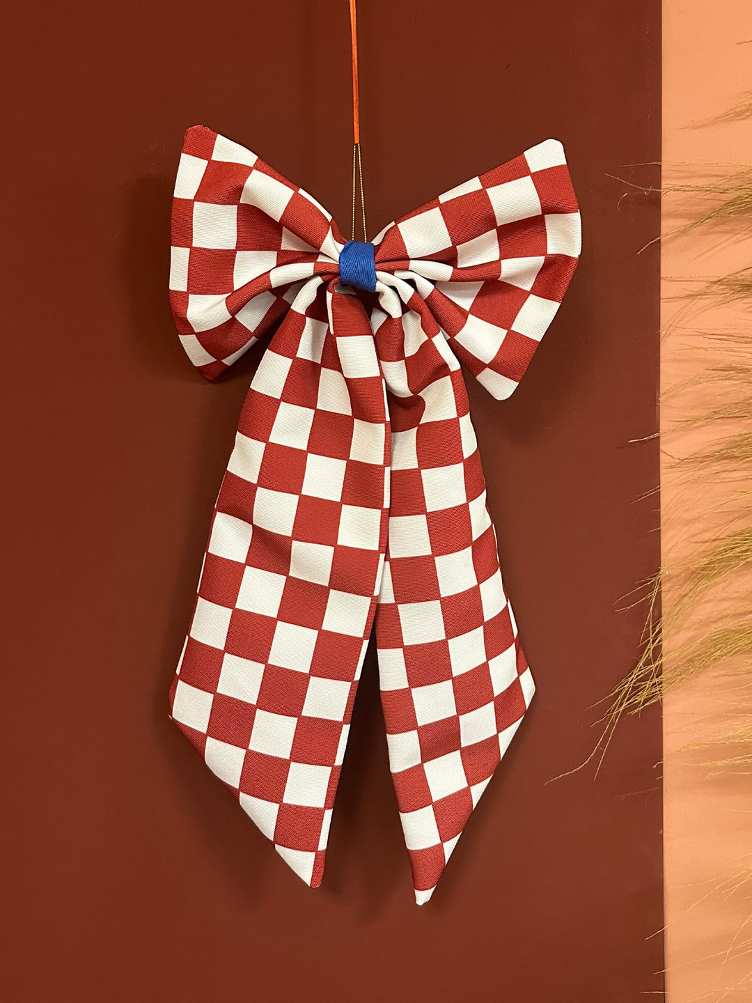 Weihnachtsschmuck Schleife creme/rot im Karomuster