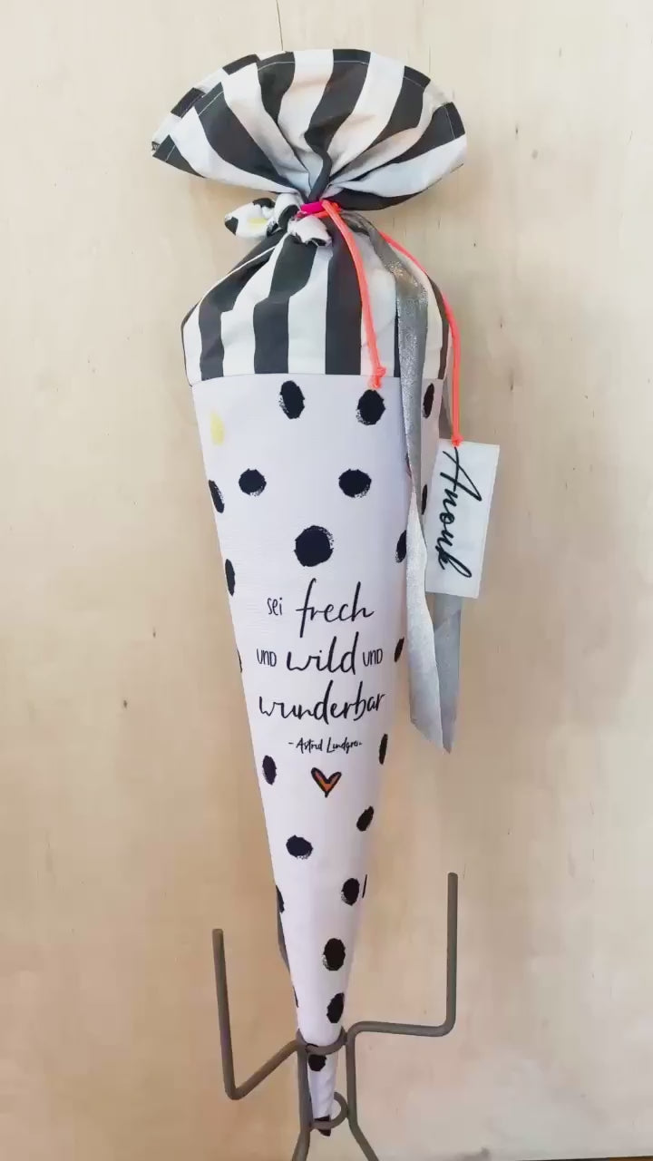 Schultüte Pippa mit Haarschleife