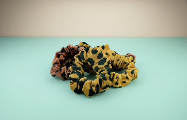 Scrunchie Sunny Leo Print