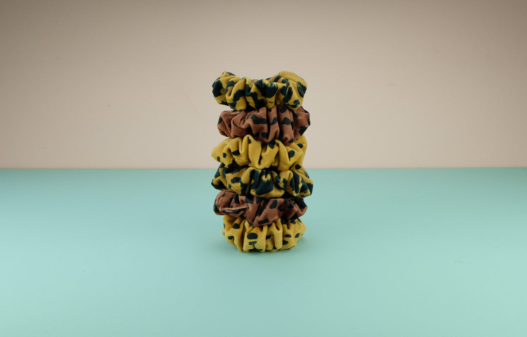 Scrunchie Sunny Leo Print
